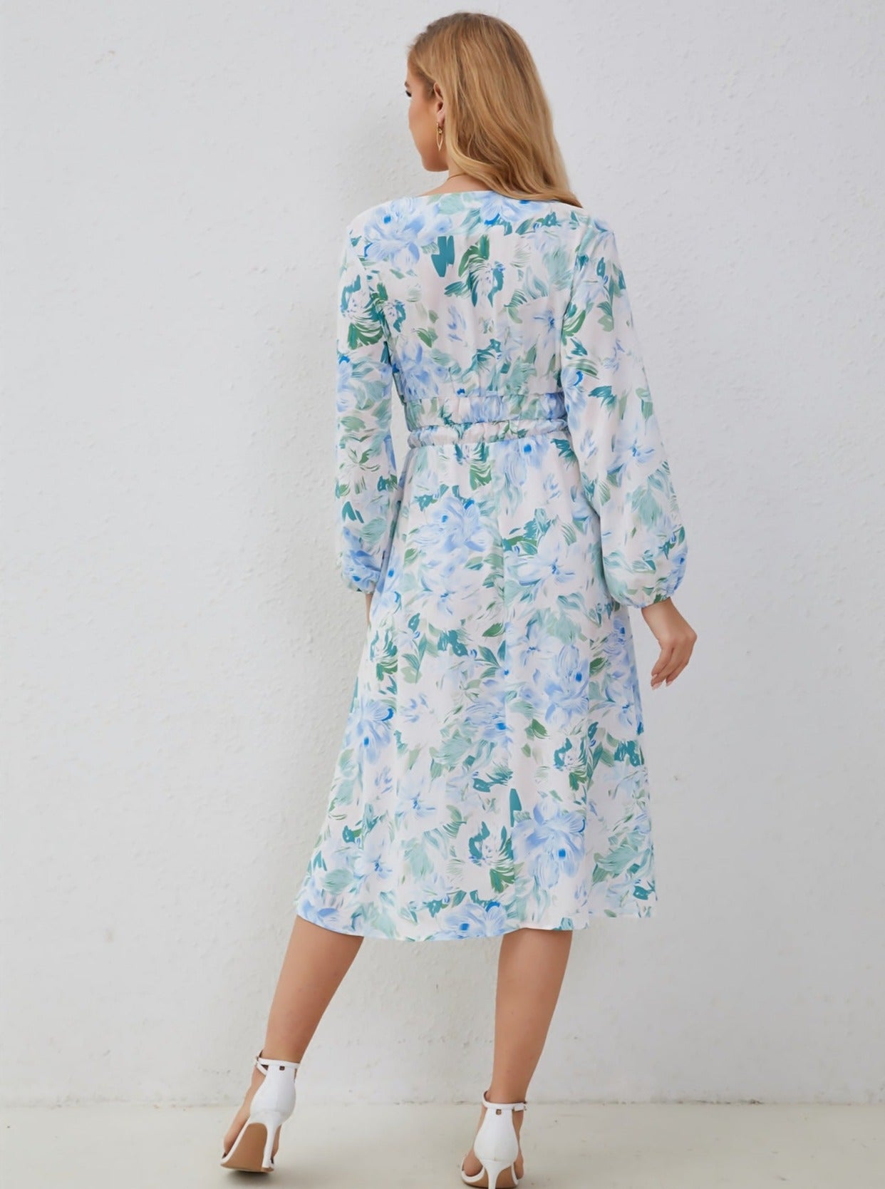 Floral Print Lantern Sleeve V-Neck Midi Dress