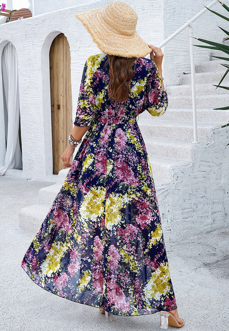 Floral Printed V-Neck Pleated Dress