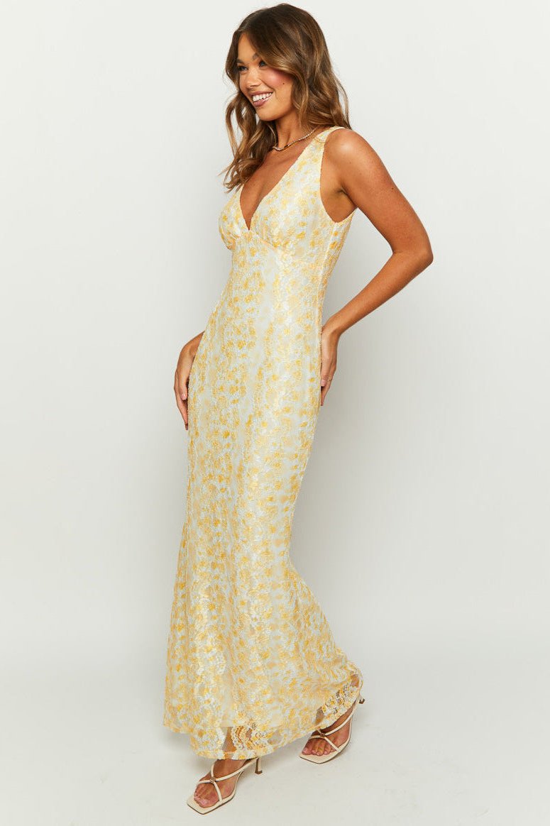 Elegant Yellow V-Neck Sleeveless Maxi Dress