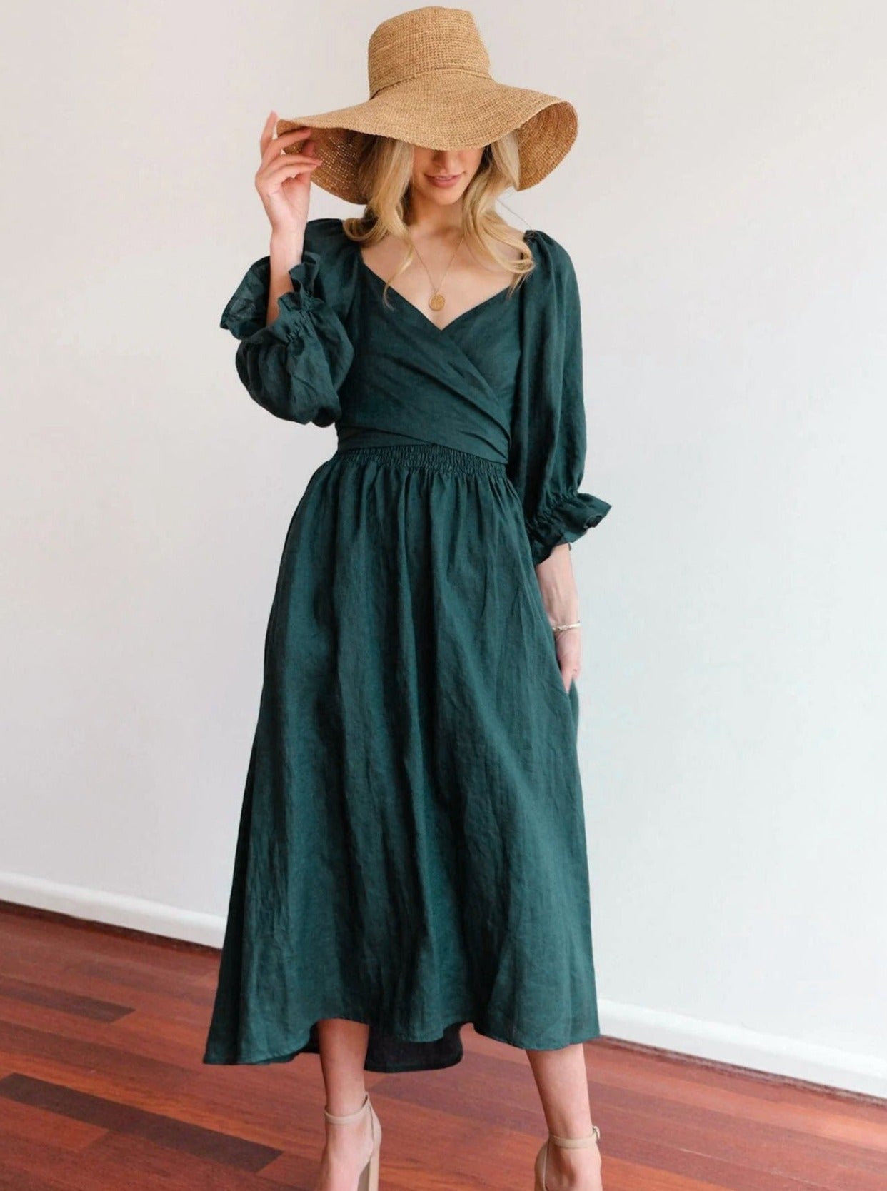 Emerald Ruffled Lantern Sleeve Elegant Wear