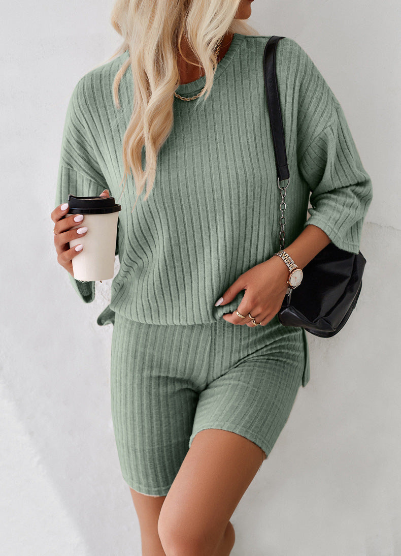 Green Long Sleeve Knitted Shirt and Shorts Set