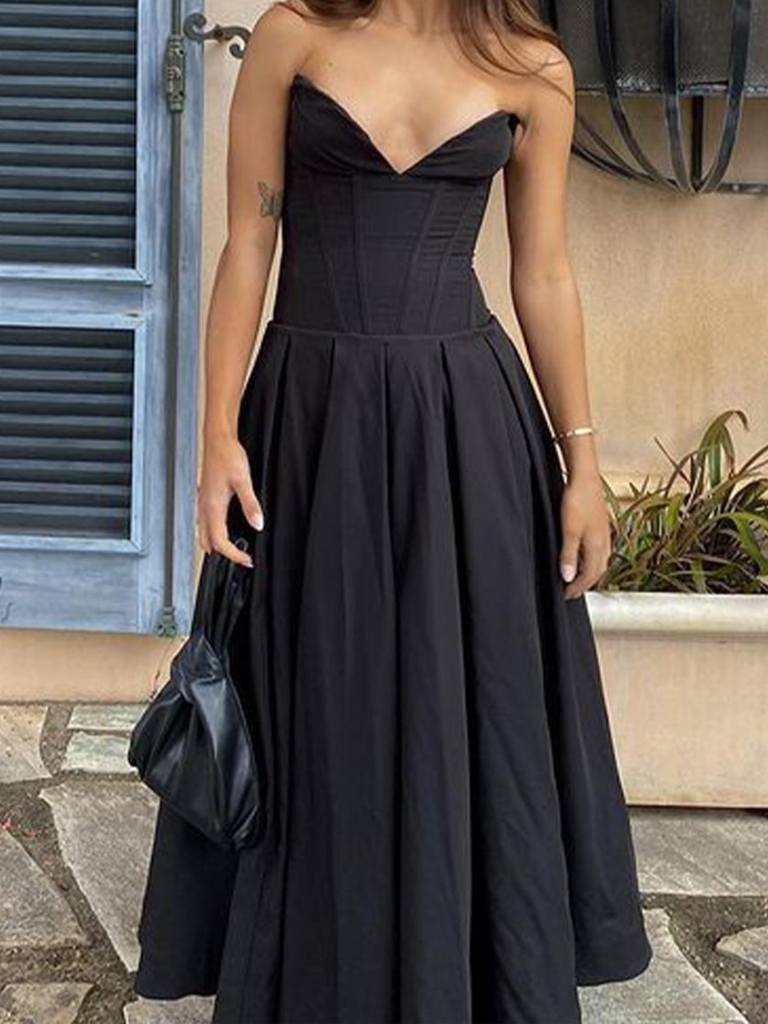 Black Solid Color V-Neck A-Line Dress