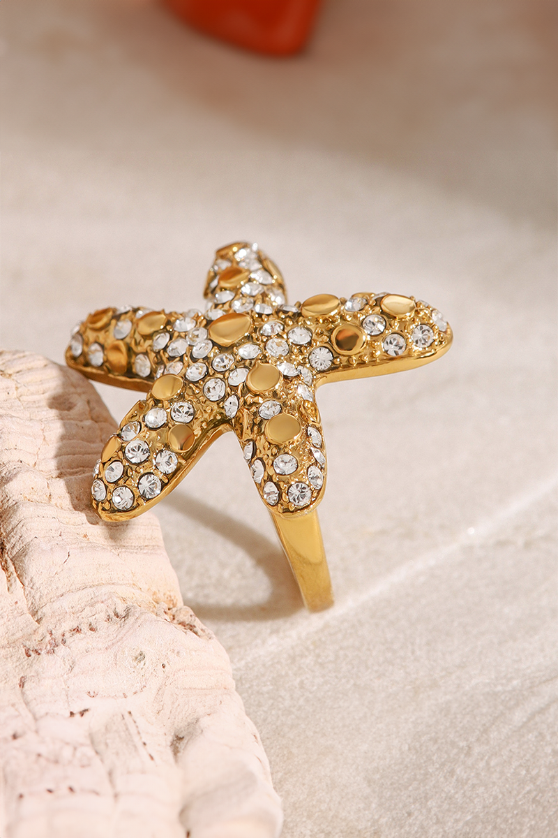 Luxurious Starfish Diamond Ring